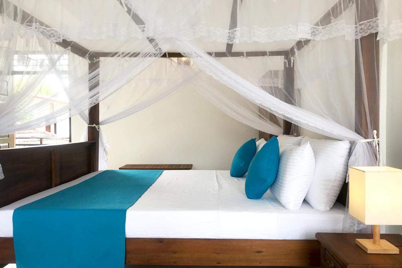 Hotel The Blue Haze Weligama Extérieur photo